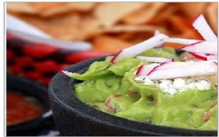 Poblano Burritos | meal takeaway | 108 W Washington St, Bloomington, IL 61701, USA | 3095851956 OR +1 309-585-1956