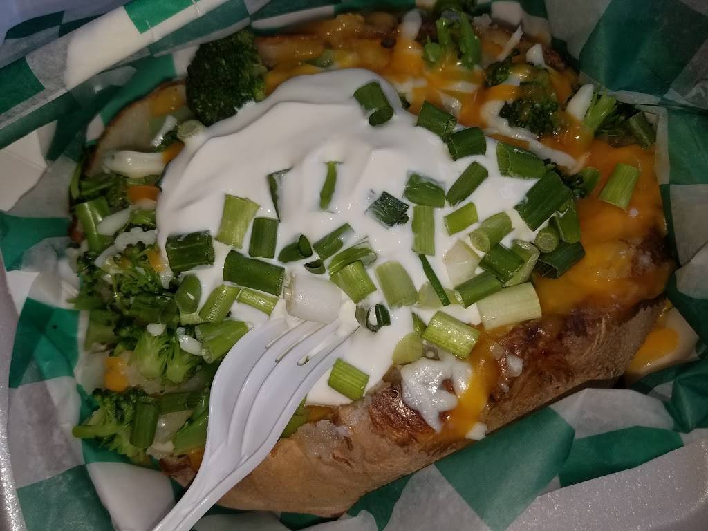 Legend Potato | restaurant | 1420 N Parham Rd SPACE S130, Richmond, VA 23229, USA | 8047402647 OR +1 804-740-2647