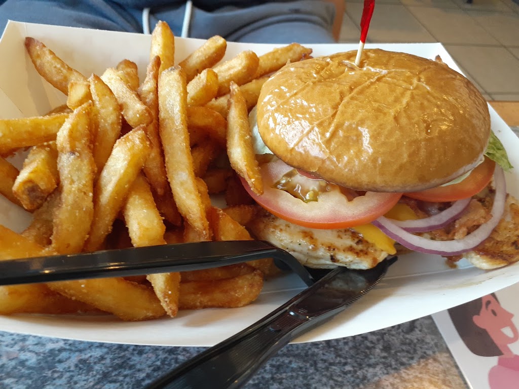 Mark Twain Dinette: Maid-Rite Restaurant and Diner | restaurant | 400 North Third Street Mark Twain Dinette & Drive-In, Hannibal, MO 63401, USA | 5732215300 OR +1 573-221-5300