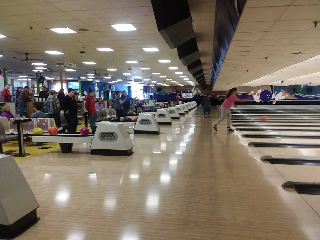 Woodleaf Lanes | meal takeaway | 1811 Jake Alexander Blvd W, Salisbury, NC 28147, USA | 7046335342 OR +1 704-633-5342