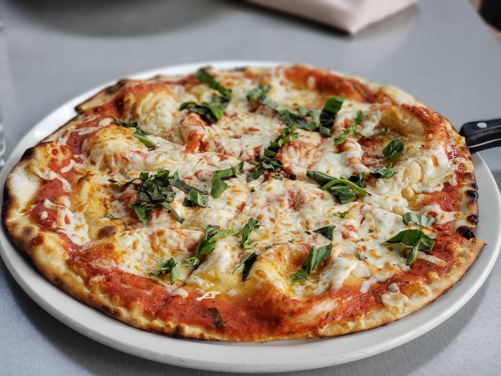 Enoteca Monza Pizzeria Moderna (Laval) | restaurant | 505 Promenade Du Centropolis, Laval, QC H7T 0B3, Canada | 4509733400 OR +1 450-973-3400