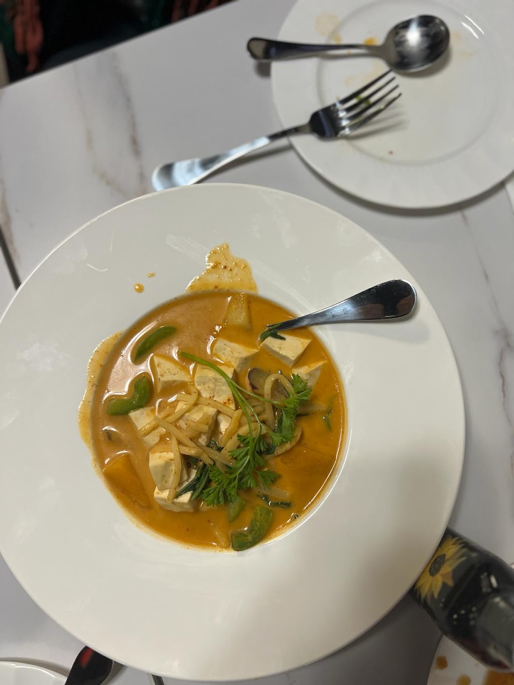 Thai Corner Cuisine | restaurant | 615 S Randall Rd, St. Charles, IL 60174, USA | 3312863130 OR +1 331-286-3130