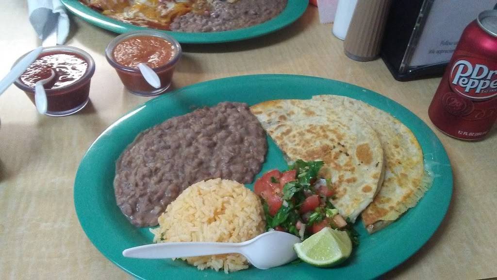 Emilios Taqueria | restaurant | 30327 Farm to Market Rd 1488, Waller, TX 77484, USA | 9363723140 OR +1 936-372-3140