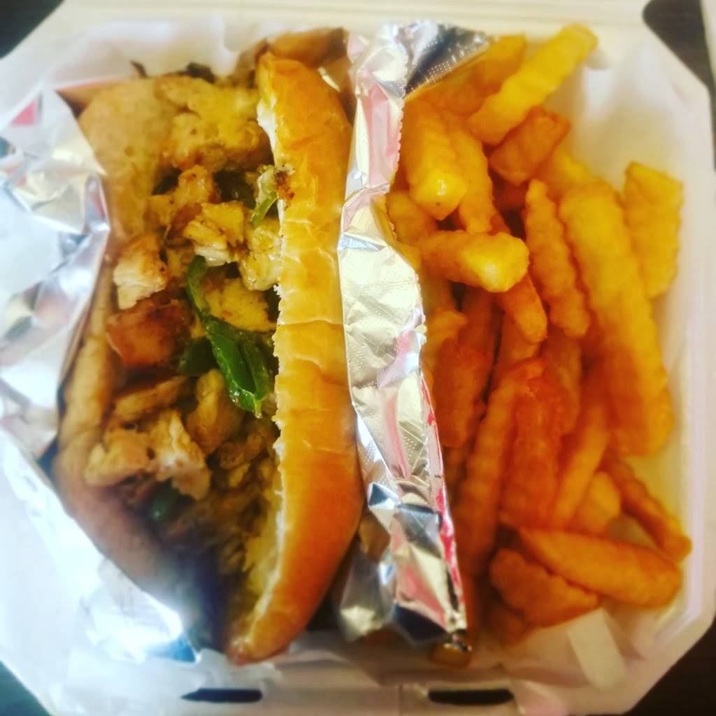Stachias Fully Loaded Grill | restaurant | 1114 N Bragg Blvd, Spring Lake, NC 28390, USA | 9104180110 OR +1 910-418-0110