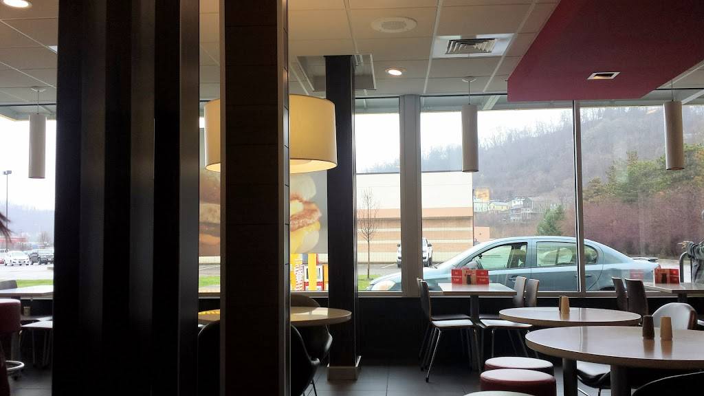McDonalds | cafe | 300 28th St, Bellaire, OH 43906, USA | 7406719044 OR +1 740-671-9044