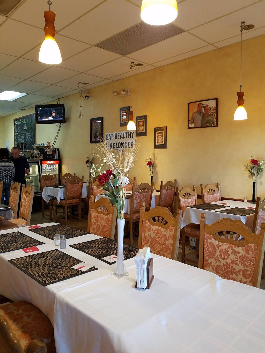 Cafe Europa Bistro | bakery | 5900 Som Center Rd #13, Willoughby, OH 44094, USA | 4409438914 OR +1 440-943-8914
