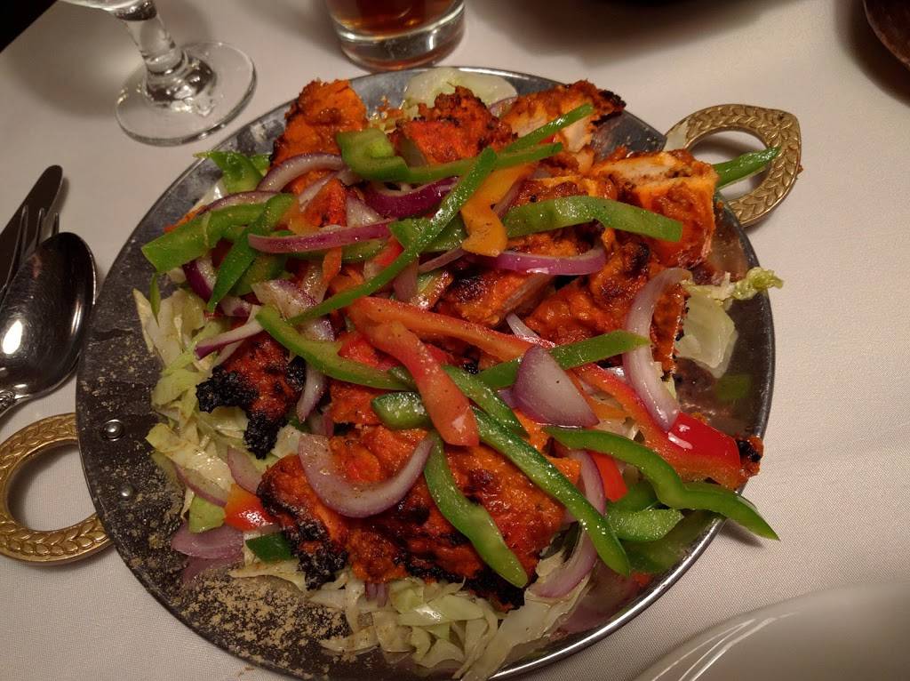 Bollywood Masala | restaurant | 23418 Three Notch Rd, California, MD 20619, USA | 3018627735 OR +1 301-862-7735