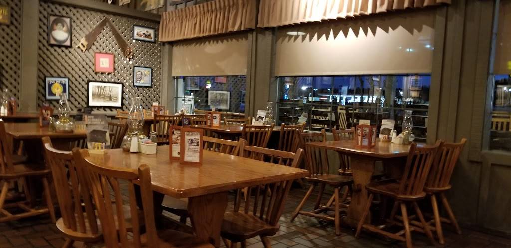 Cracker Barrel Old Country Store | restaurant | 1824 W Lucas St, Florence, SC 29501, USA | 8436629023 OR +1 843-662-9023