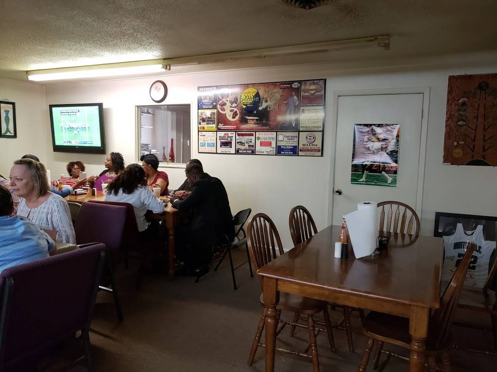 Bennie Js Smoke Pit LLC | restaurant | 621 9th St, Huntsville, TX 77320, USA | 9364399559 OR +1 936-439-9559