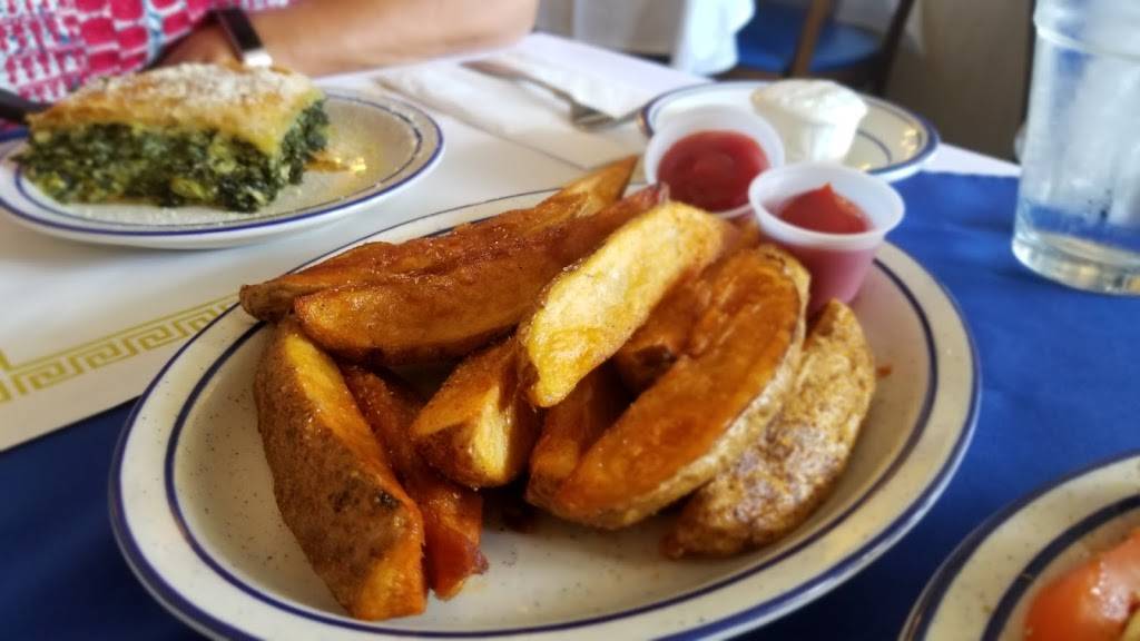 GREEK AMERICAN FAMILY RESTAURANT 392 N El Camino Real, Encinitas, CA