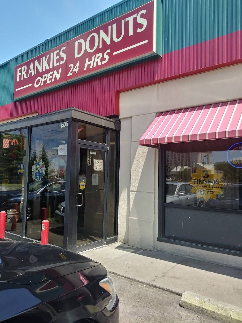 Frankies Donuts and Pizza | bakery | 717 Portage Rd, Niagara Falls, NY 14301, USA | 7162857494 OR +1 716-285-7494