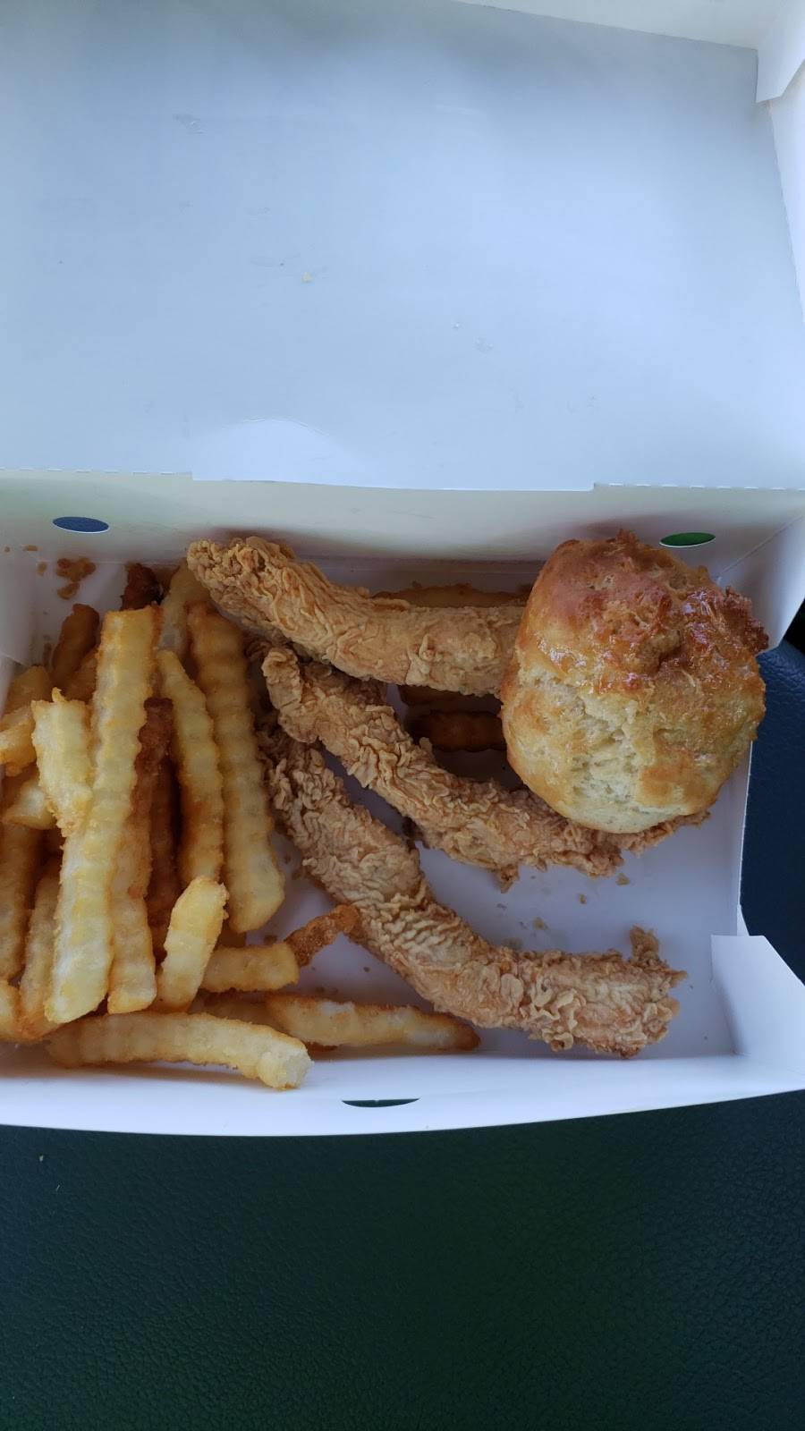 Churchs Chicken | restaurant | 16151 W I-10, Baytown, TX 77523, USA | 2815764600 OR +1 281-576-4600