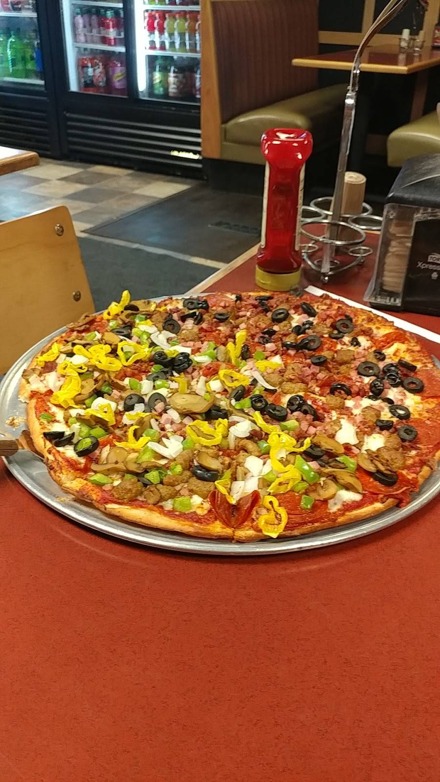 Foxs Pizza Den | restaurant | 52 N Main St, Port Allegany, PA 16743, USA | 8146422623 OR +1 814-642-2623