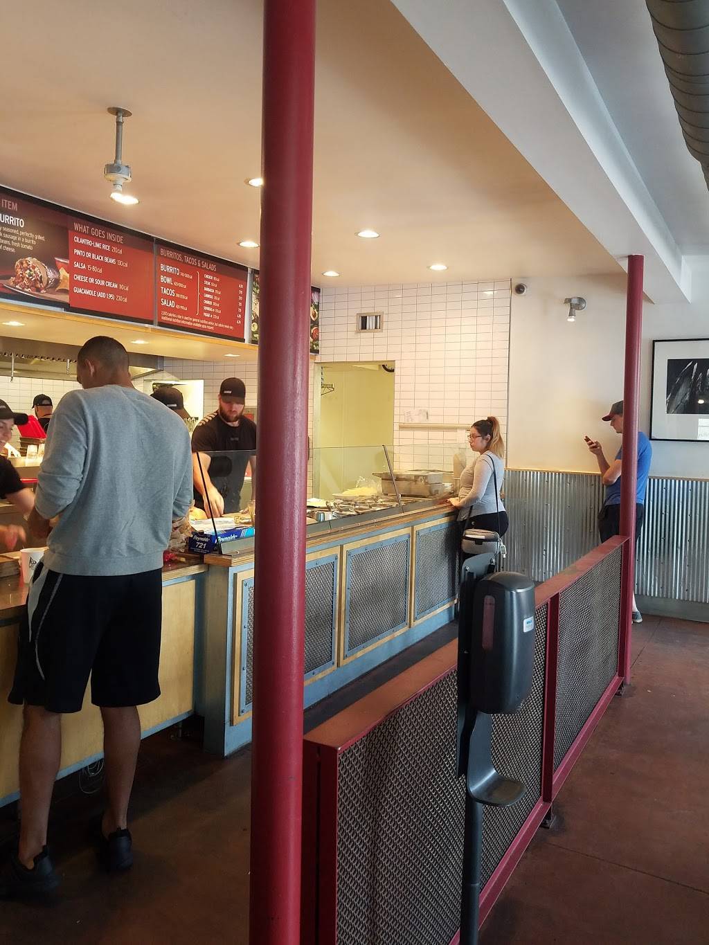 Chipotle Mexican Grill - Restaurant | 1831 Capitol Ave, Sacramento, CA ...