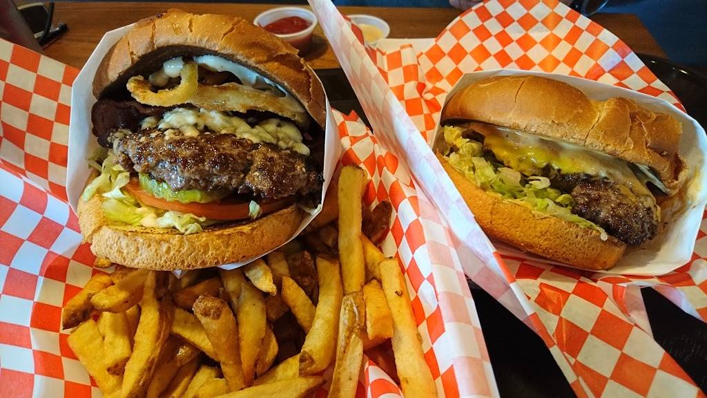 Burger Claim - Restaurant | 20320 Old Highway 99 Grand Mound, Centralia ...