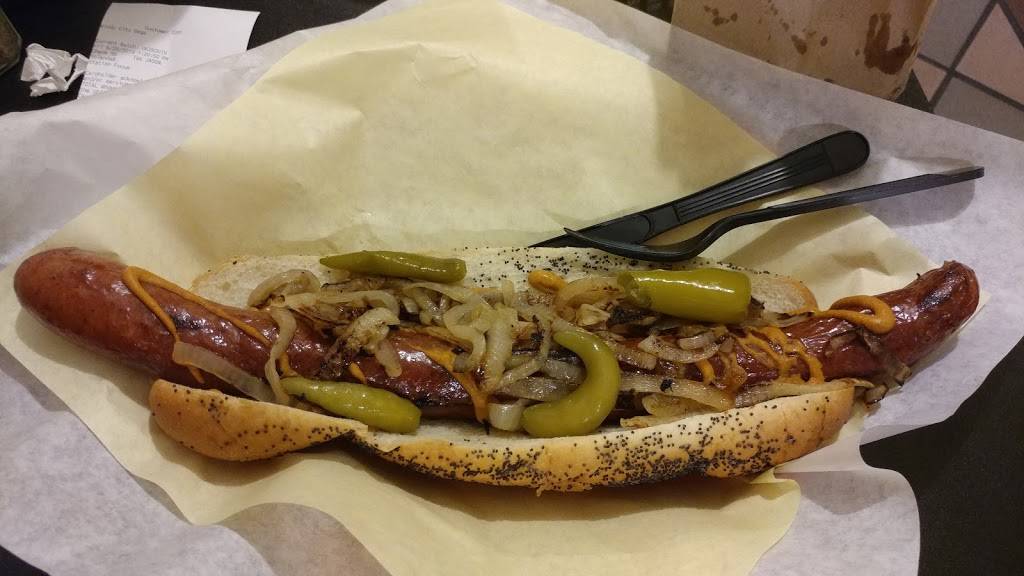 Windy City Beefs-n-dogs 