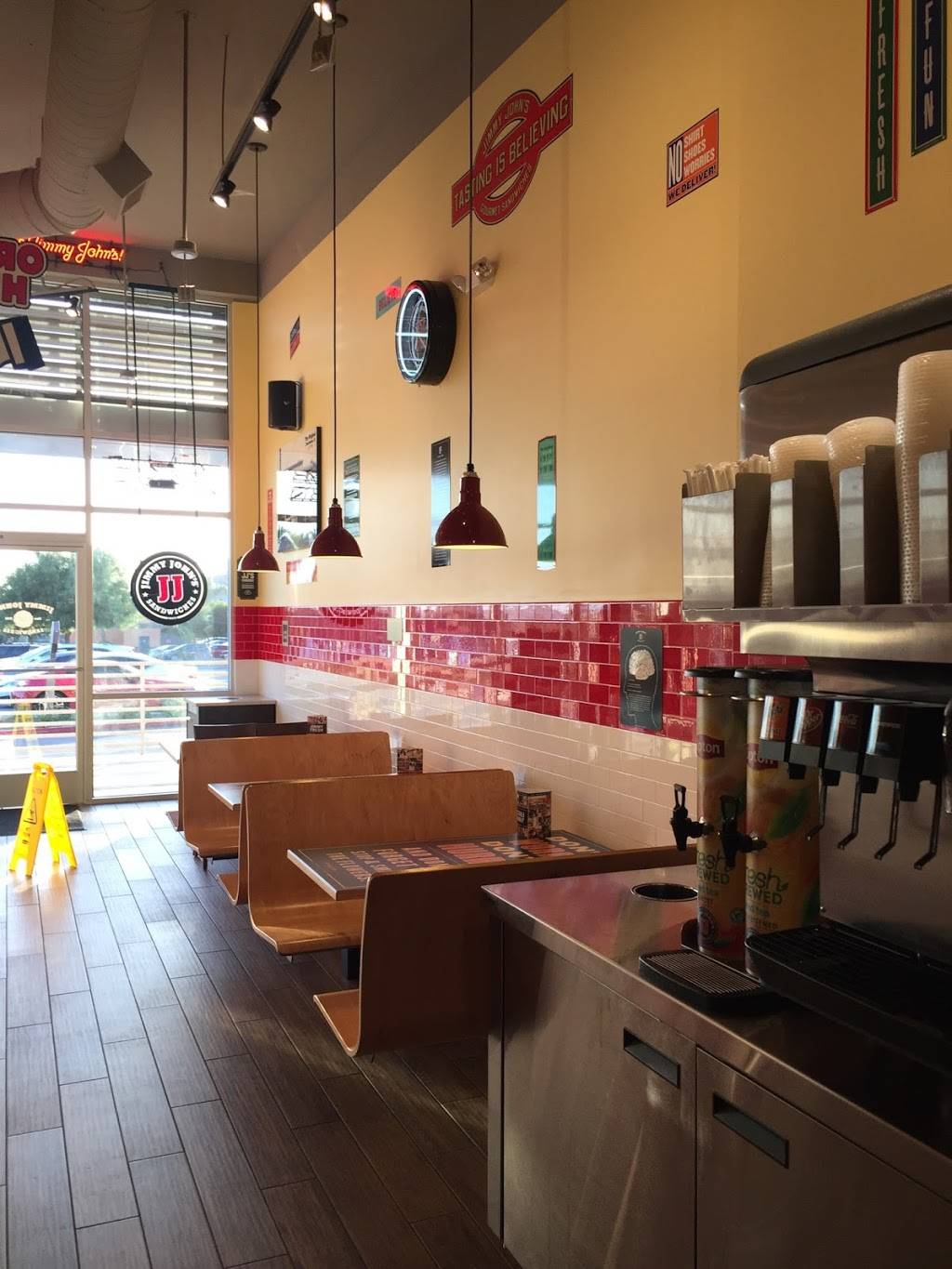 Jimmy Johns | meal delivery | 12620 Day St Suite A, Moreno Valley, CA 92553, USA | 9514136531 OR +1 951-413-6531