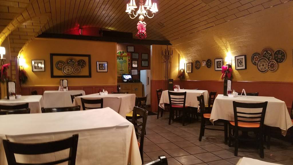 Rafas Cafe Mexicano | restaurant | 5617 W Lovers Ln, Dallas, TX 75209, USA | 2143572080 OR +1 214-357-2080