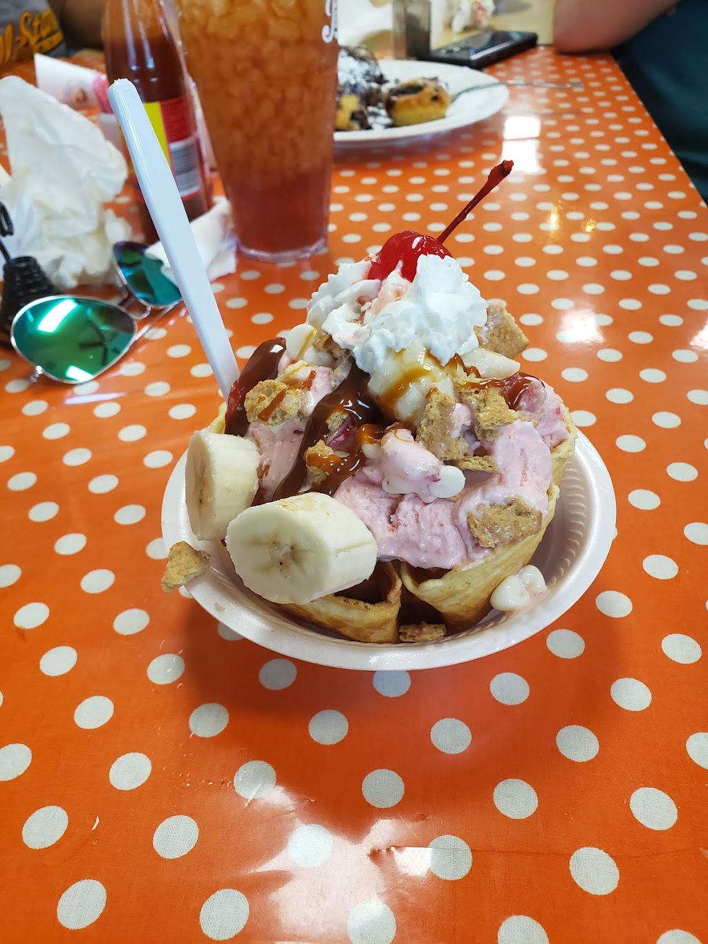 I Dont Know Diner | restaurant | 505 Houston St, Levelland, TX 79336, USA | 8065237468 OR +1 806-523-7468