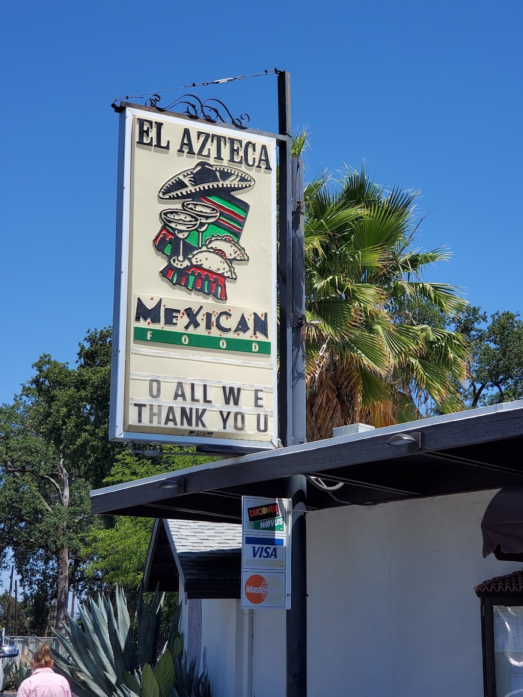 El Azteca | restaurant | 1631 S State St, Ukiah, CA 95482, USA | 7074631330 OR +1 707-463-1330