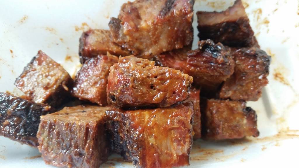 Charlies Chicken & Bar-B-Que | restaurant | 720 W Cherokee Ave, Sallisaw, OK 74955, USA | 9187759816 OR +1 918-775-9816