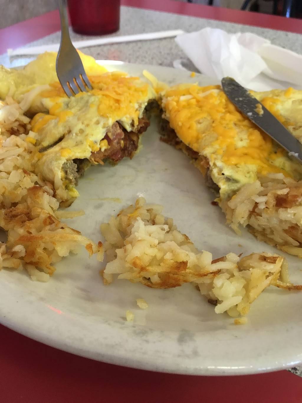 Jeanies Restaurant | restaurant | 1692 US-60 E, Republic, MO 65738, USA | 4176472525 OR +1 417-647-2525