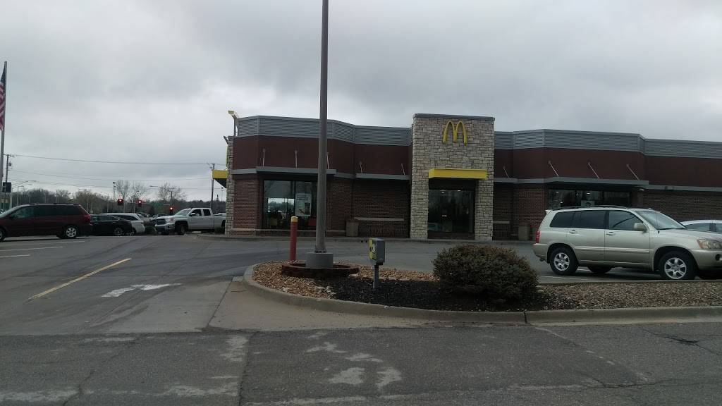 McDonalds | cafe | 5353 NW 64th St, Kansas City, MO 64151, USA | 8165876266 OR +1 816-587-6266