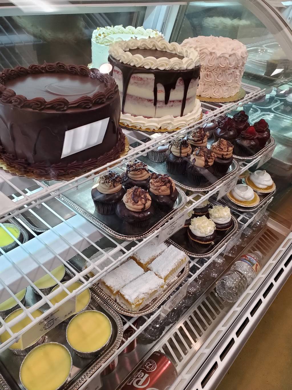 Chiffonos Bakery | 1512 E Champlain Dr #106, Fresno, CA 93720, USA