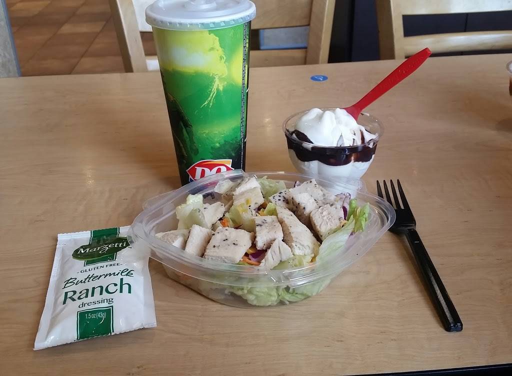 Dairy Queen Grill & Chill | restaurant | 3608 S Lincoln Ave, York, NE 68467, USA | 4027456312 OR +1 402-745-6312