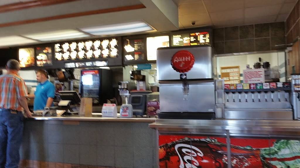 McDonalds | cafe | 812 W College St, Pulaski, TN 38478, USA | 9313638670 OR +1 931-363-8670