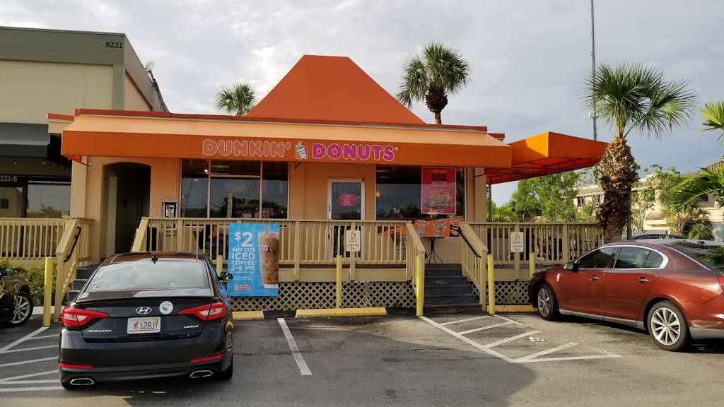 Dunkin | bakery | 8221 Glades Rd, Boca Raton, FL 33434, USA | 5614705855 OR +1 561-470-5855