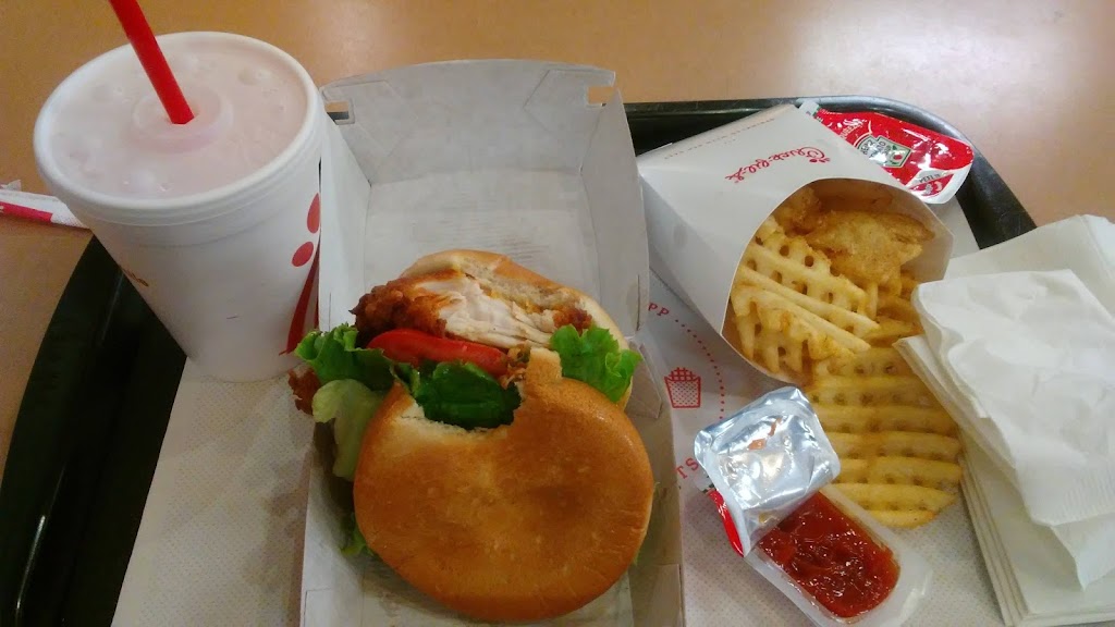 Chick-fil-A | restaurant | 312 University Ave, Lubbock, TX 79415, USA | 8067441564 OR +1 806-744-1564