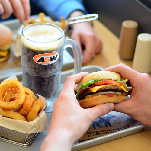 A&W Canada | restaurant | 120 Place Charles-Le Moyne, Longueuil, QC J4K 2T4, Canada | 4506705535 OR +1 450-670-5535