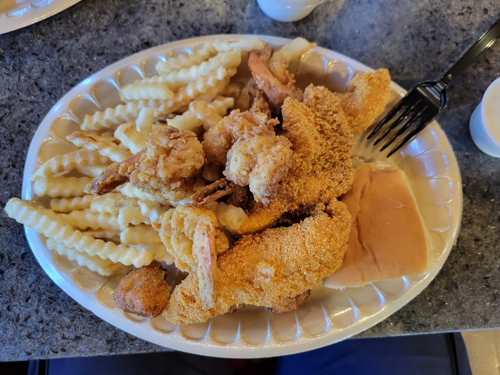 Jennys Fried Chicken | restaurant | 901 S Margaret Ave, Kirbyville, TX 75956, USA | 4094235613 OR +1 409-423-5613