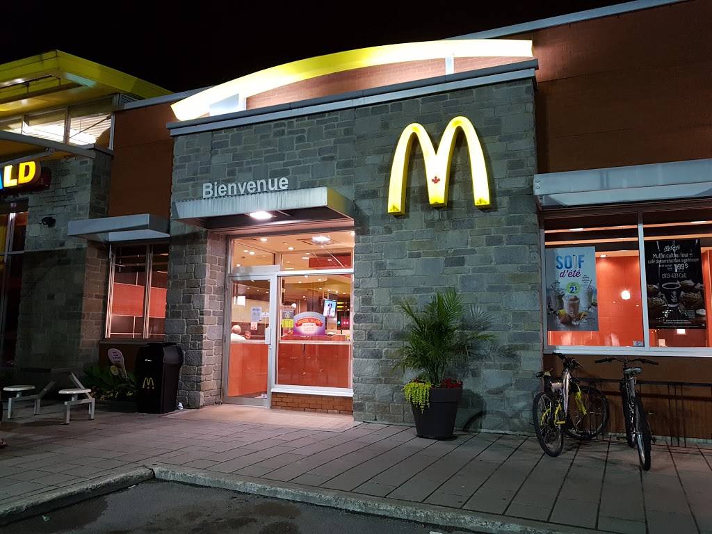 McDonalds | cafe | 6565 Boulevard Wilfrid-Hamel, LAncienne-Lorette, QC G2E 5W3, Canada | 4188715866 OR +1 418-871-5866