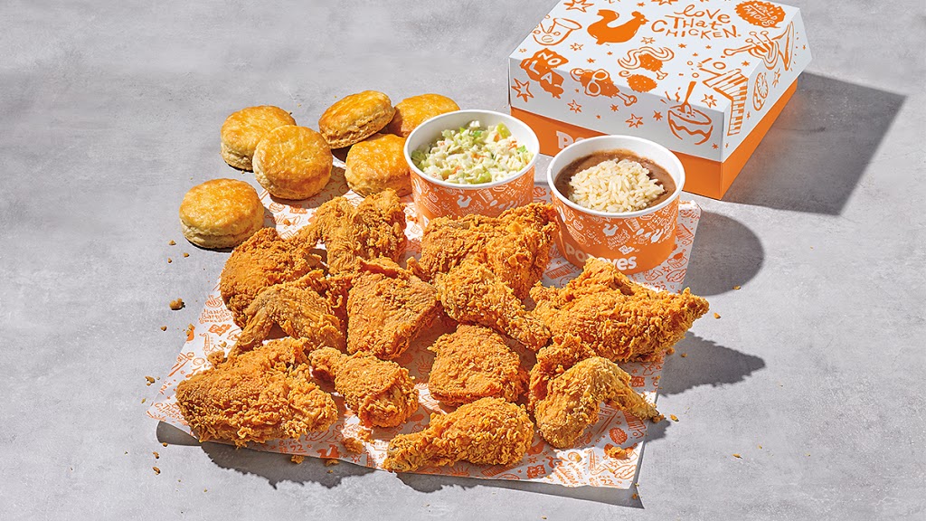Popeyes Louisiana Kitchen | restaurant | 2003 N Hills St, Meridian, MS 39305, USA | 6012825255 OR +1 601-282-5255