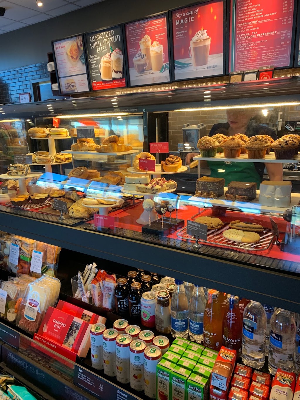 Starbucks | cafe | 9335 N Tryon St #104, Charlotte, NC 28262, USA | 7045471787 OR +1 704-547-1787