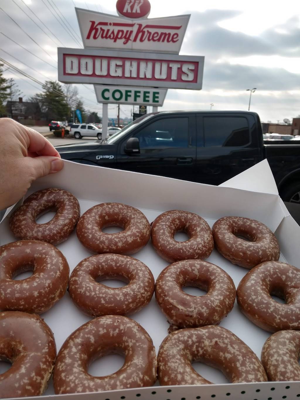 Krispy Kreme - Bakery | 3000 Bardstown Rd, Louisville, KY 40205, USA