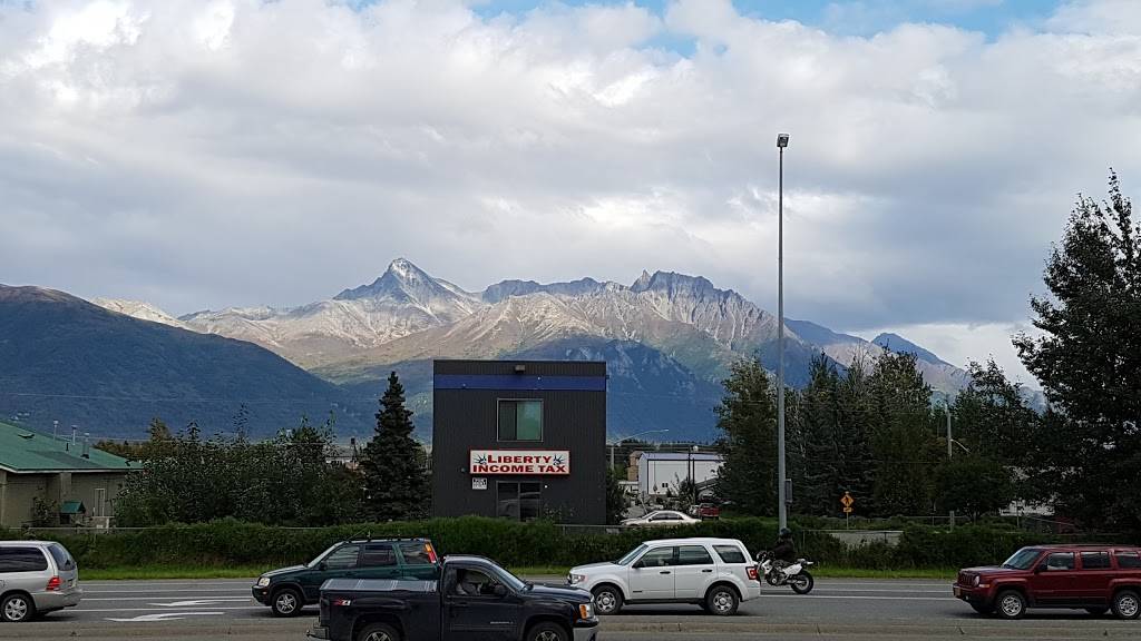 McDonalds | cafe | 600 Daron Dr, Palmer, AK 99645, USA | 9077460335 OR +1 907-746-0335