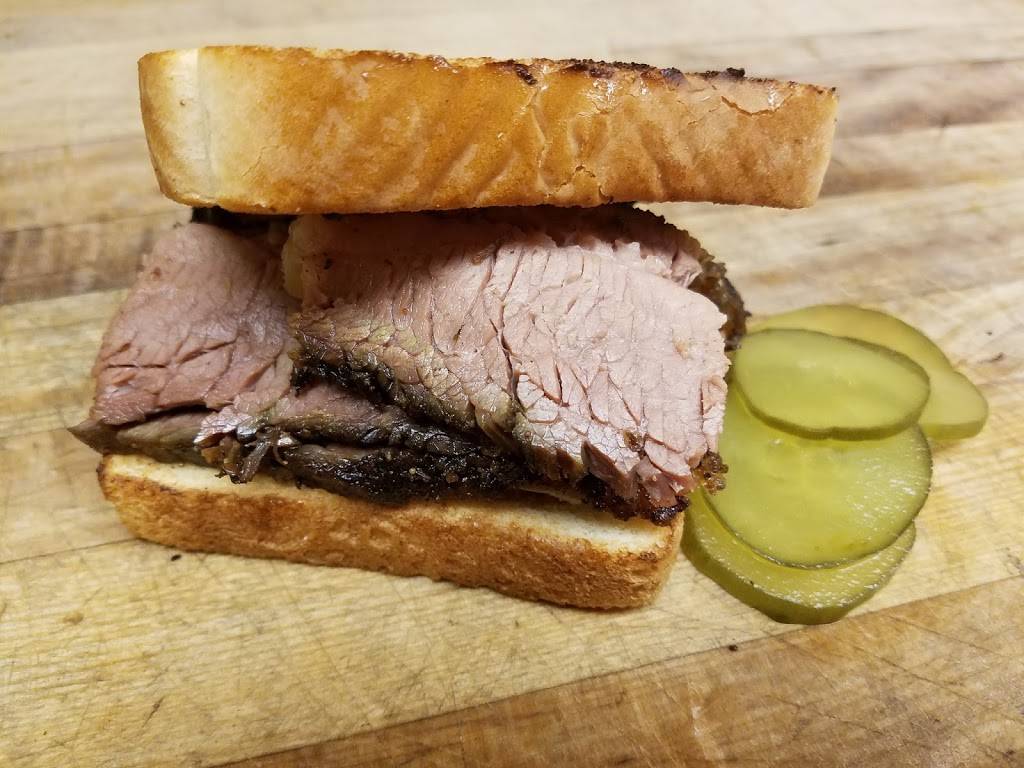 JJ Texas BBQ | restaurant | 405 W Main St, Havelock, NC 28532, USA | 2526526063 OR +1 252-652-6063