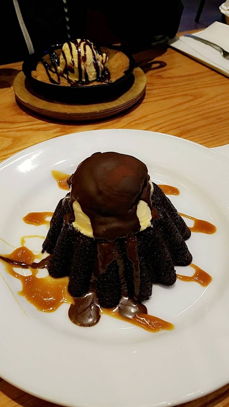 Chilis Grill & Bar | meal takeaway | 305 I-35, Gainesville, TX 76240, USA | 9406686169 OR +1 940-668-6169