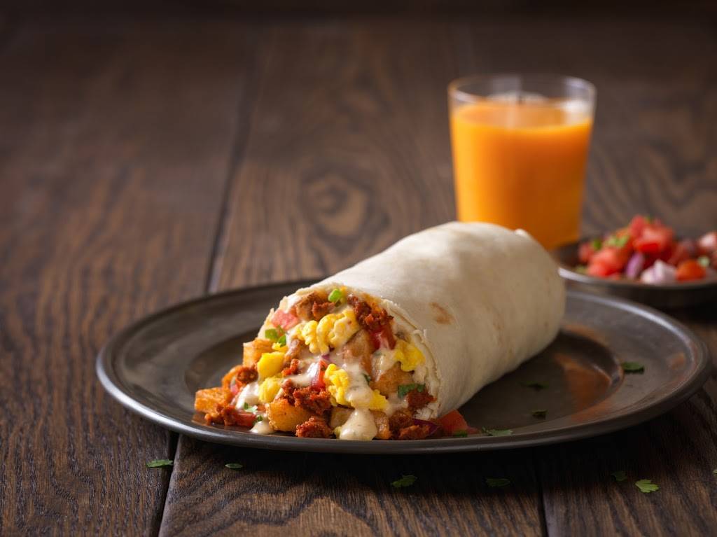QDOBA Mexican Eats | restaurant | 7611 W Colfax Ave, Lakewood, CO 80214, USA | 3032371062 OR +1 303-237-1062