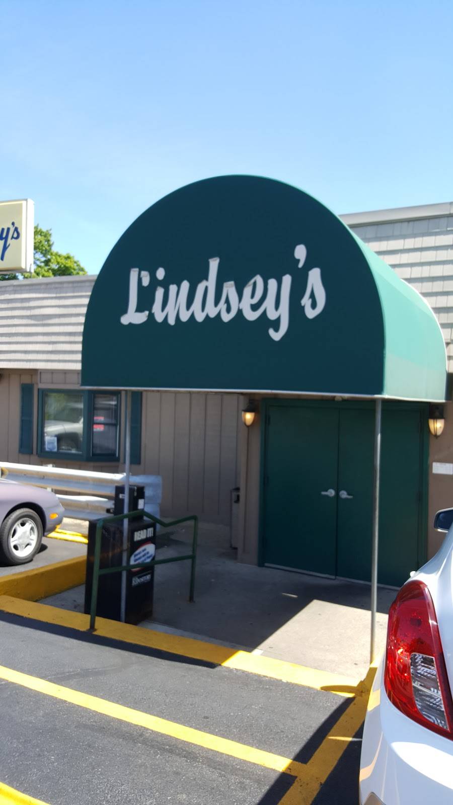 Lindsey's Restaurant 1900 Tuscarawas St W, Canton, OH 44708, USA