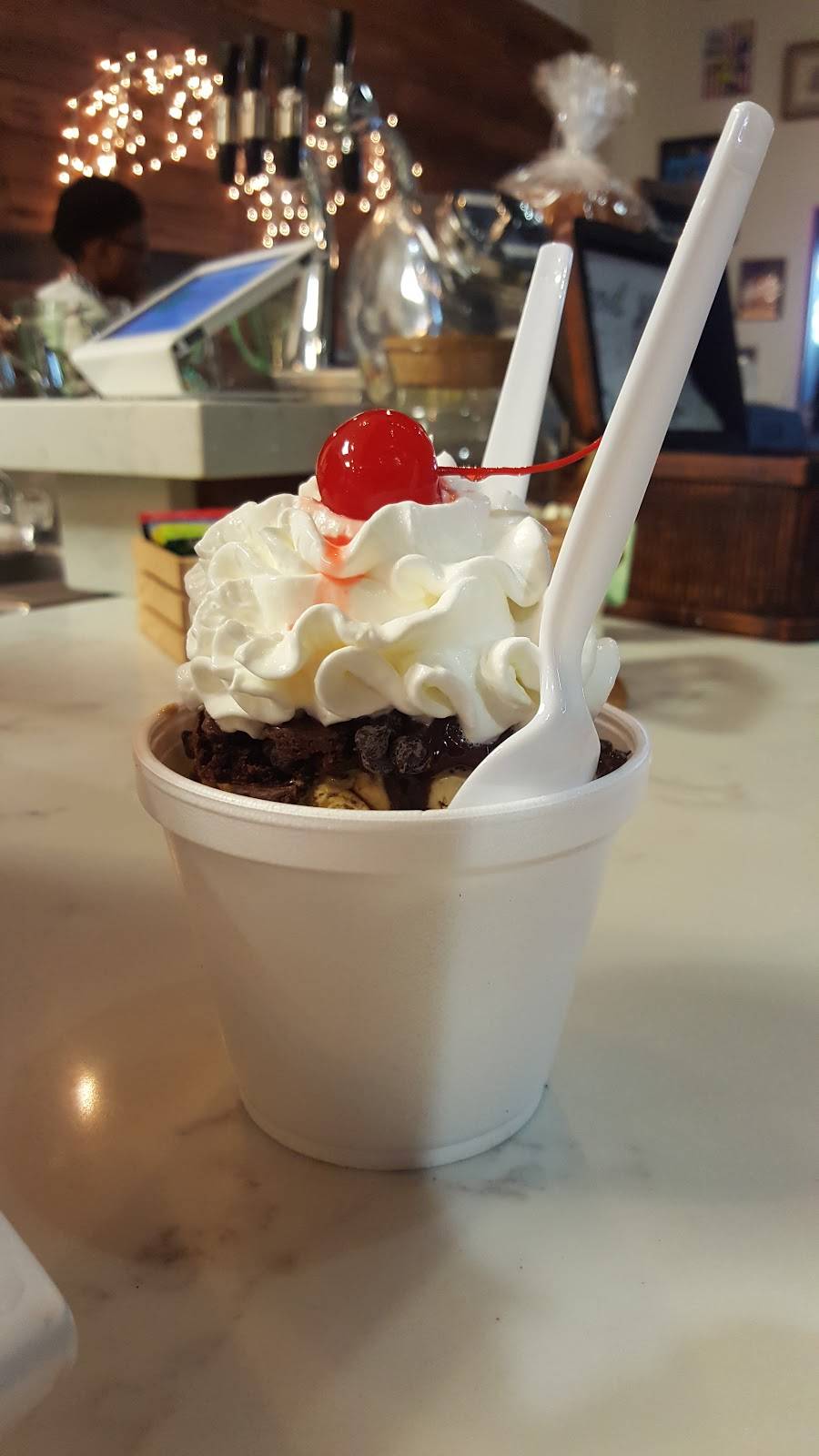 West Orange Creamery and Soda Fountain - Restaurant | 1575 Maguire Rd ...