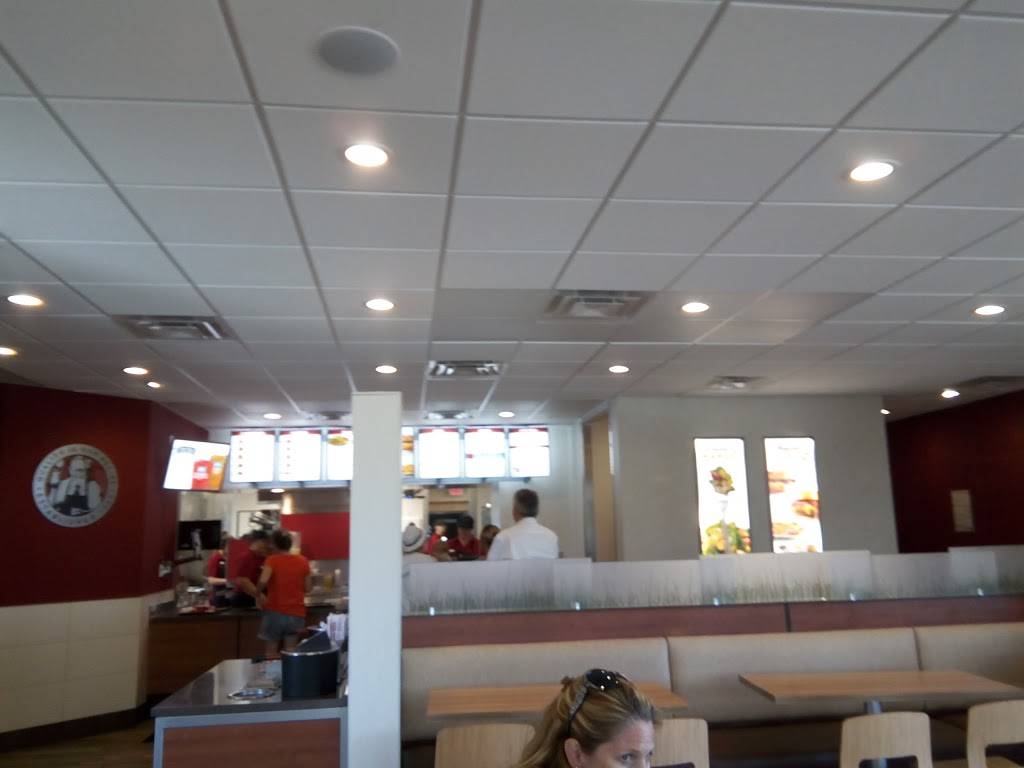 Wendys | restaurant | 600 Rye Beach Rd, Huron, OH 44839, USA | 4194332849 OR +1 419-433-2849