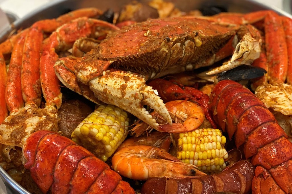 Lobster King Cajun Seafood & Wings - Tupelo | restaurant | 3903 N Gloster St, Tupelo, MS 38804, USA | 6625842981 OR +1 662-584-2981