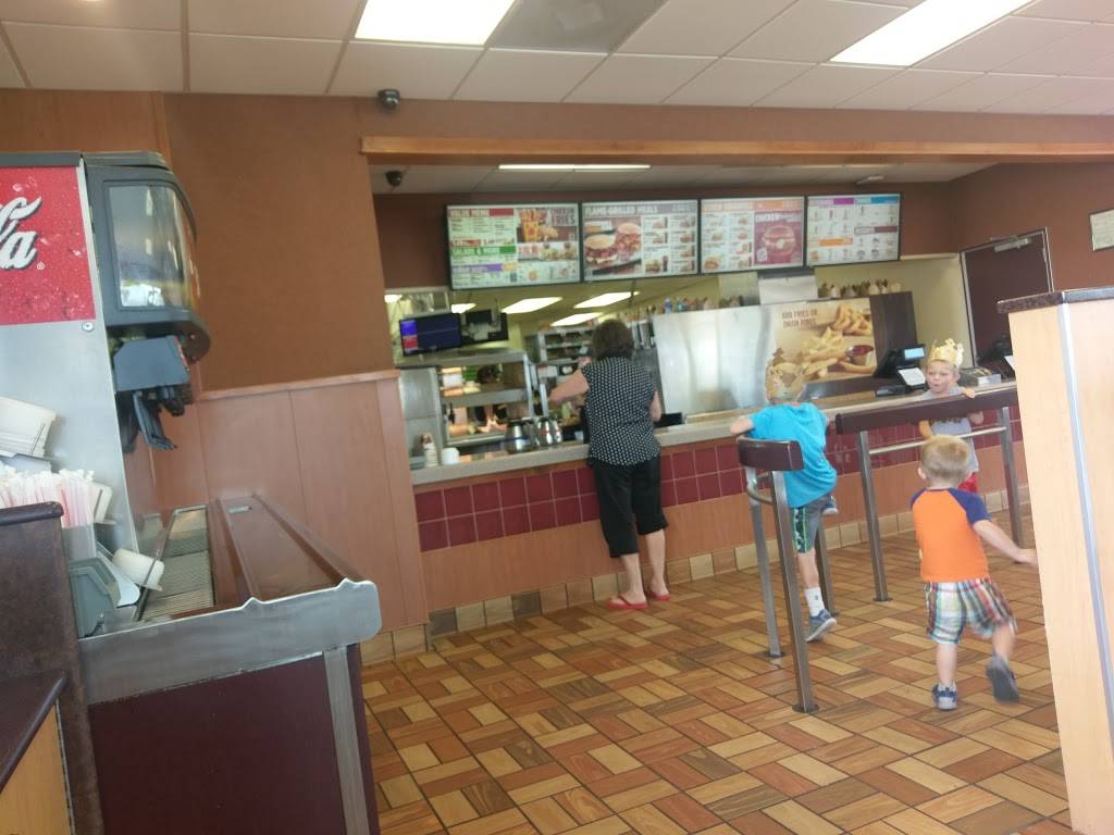 Burger King | restaurant | 2005 S Main St, Bellefontaine, OH 43311, USA | 9375996500 OR +1 937-599-6500