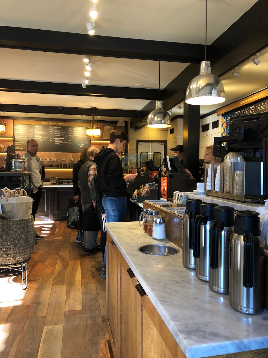 Peets Coffee | cafe | 2916 Domingo Ave, Berkeley, CA 94705, USA | 5108431434 OR +1 510-843-1434
