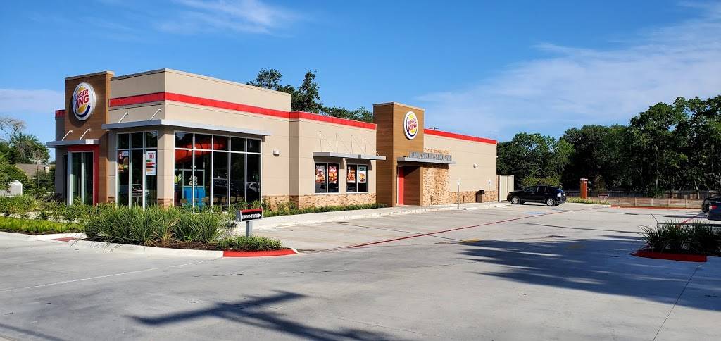 Burger King | restaurant | 1605 E Washington Ave, Navasota, TX 77868, USA | 9368252911 OR +1 936-825-2911