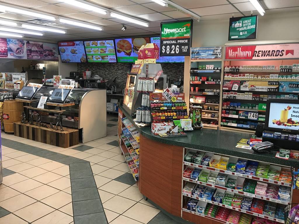 In and Out Food Market | meal takeaway | 808 S York Rd, Hatboro, PA 19040, USA | 2154414158 OR +1 215-441-4158